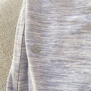 Lululemon sweatpants heather grey - Women's 6 US